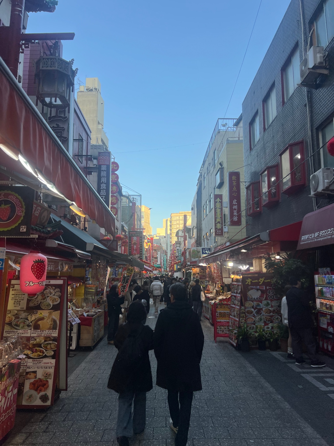 Osaka — Wandering the lantern-lit lanes of Nankin-machi, Kobe's Chinatown.