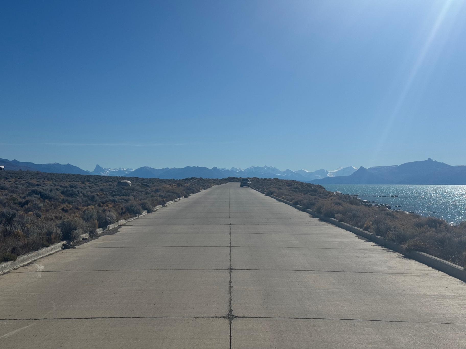 El Calafate — The road to the glacier, Andes on the horizon.