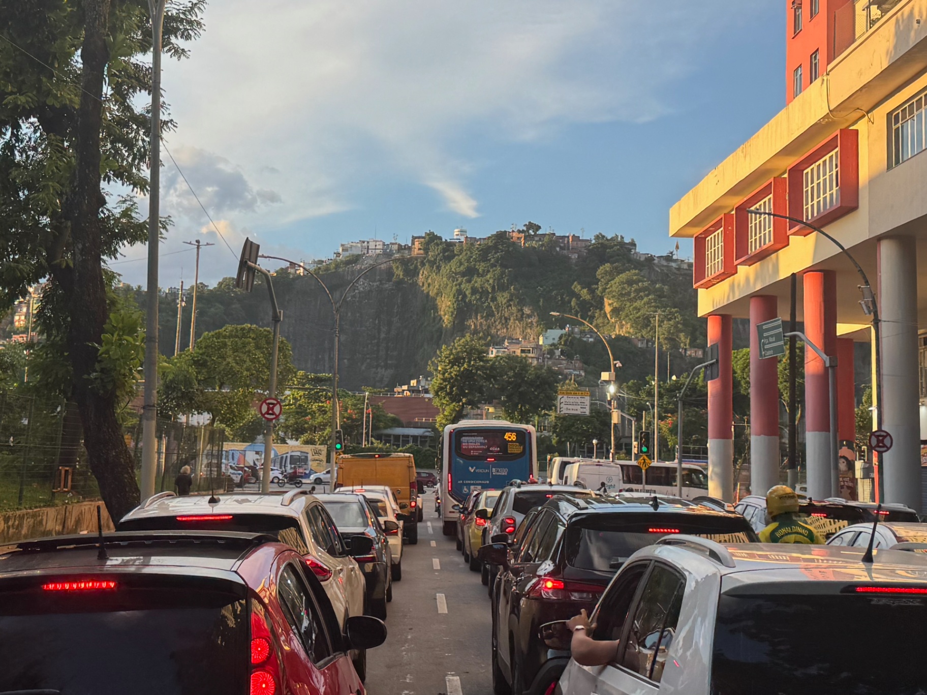 Rio de Janeiro — Late afternoon traffic with a favela perched on the hilltop.